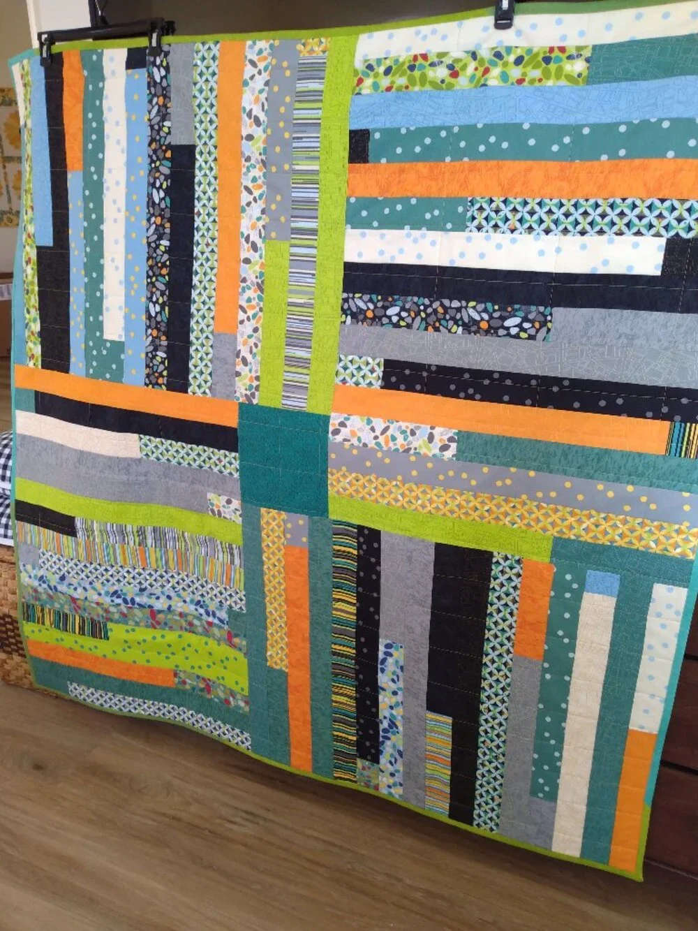 🖤💙💚BN JELLY ROLL COTTON QUILT UNIQUE DESIGN MODERN COLORS